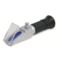 Frostschutzpruefer mit Handrefraktometer